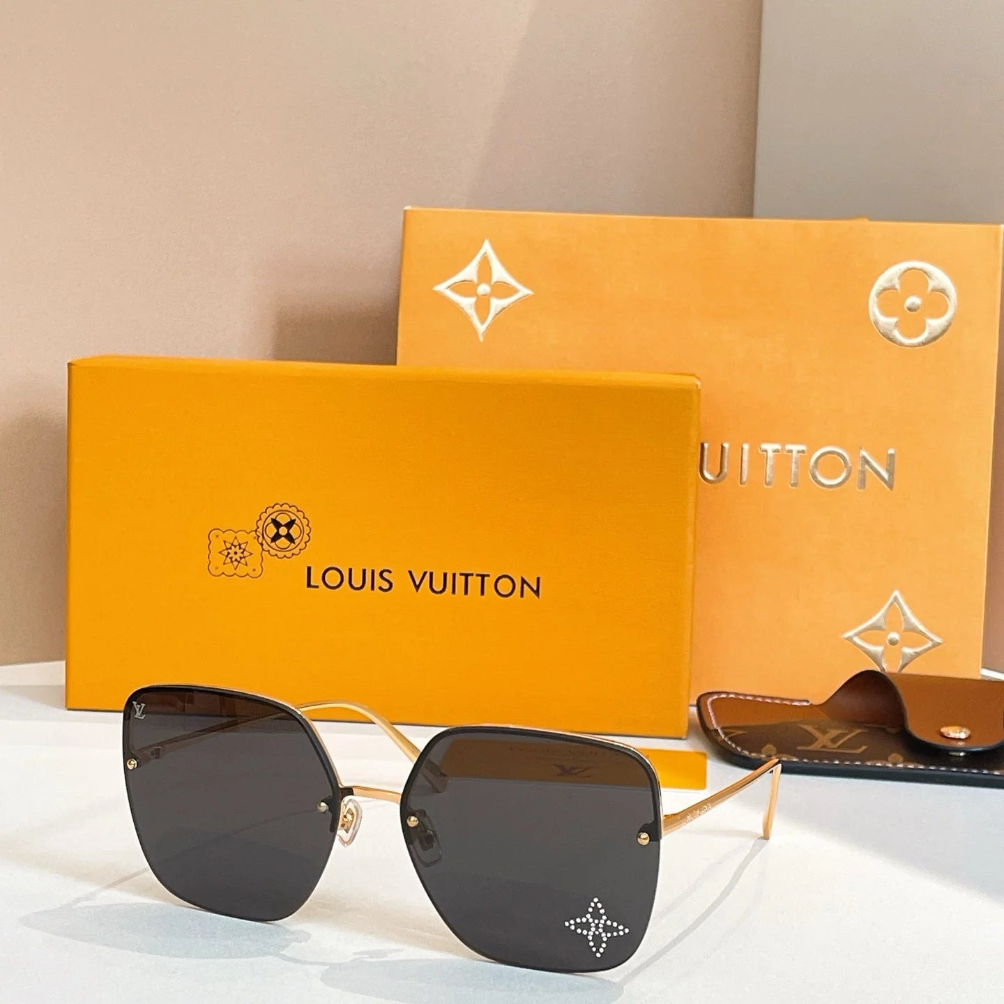 Fashion hot 7 color sunglasses