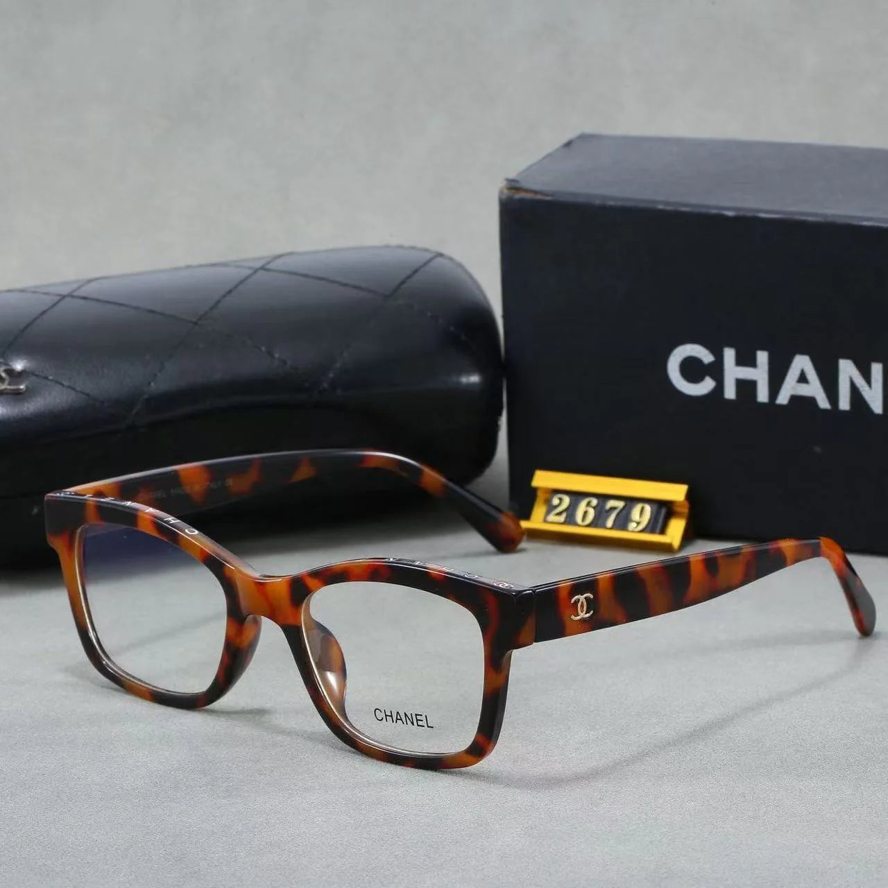 Fashion hot 6 color sunglasses 2679